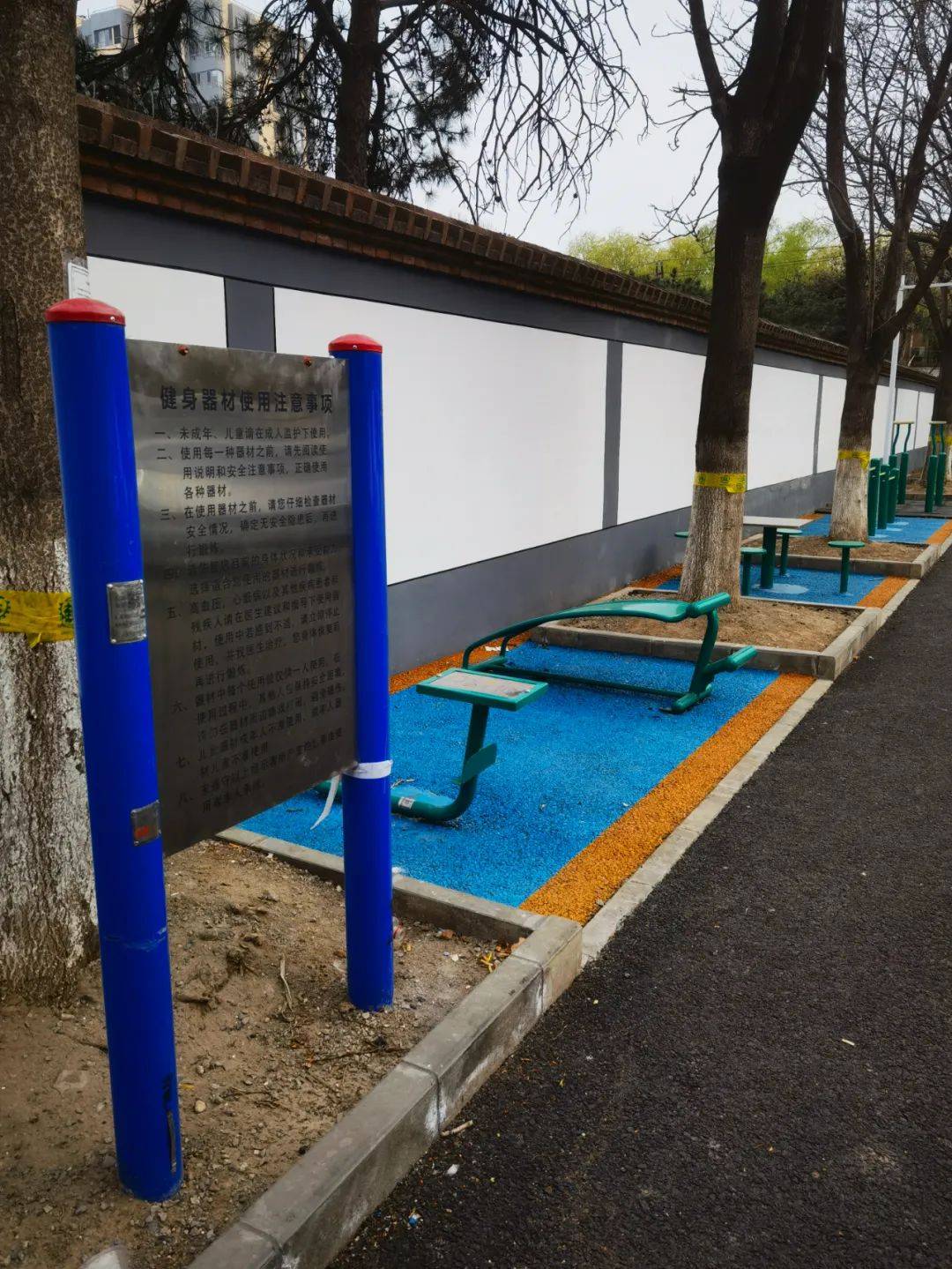 6号院,龙岗安居里,曙光花园,博雅西园,韩家川社区的健身器材走访调研