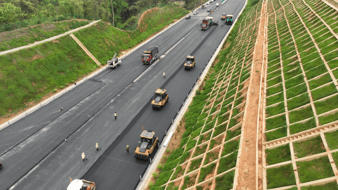 为全力推动项目施工建设再提速,湖南省沅辰高速公路建设开发有限公司