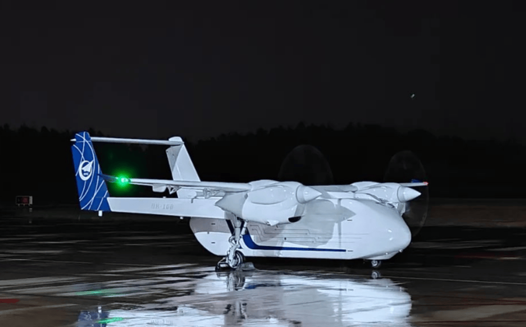 近日,航空工业西飞民机自主研发的hh-100航空商用无人运输系统验证机