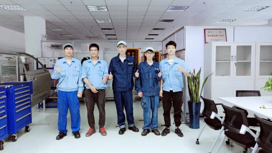 喜报丨车身车间姚剑同志获得公司级"十佳班组长"殊荣_搜狐汽车_搜狐网