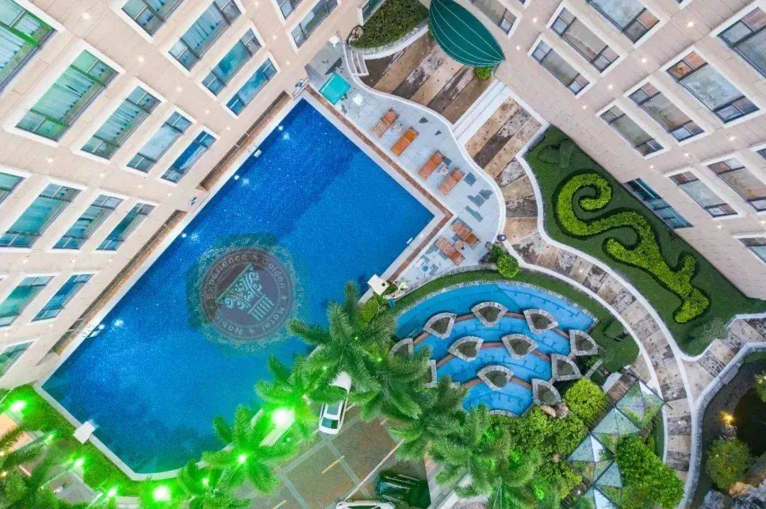 五一专享【佛山顺德哥顿酒店】豪华房1晚 2大1小自助早餐/海鲜自助