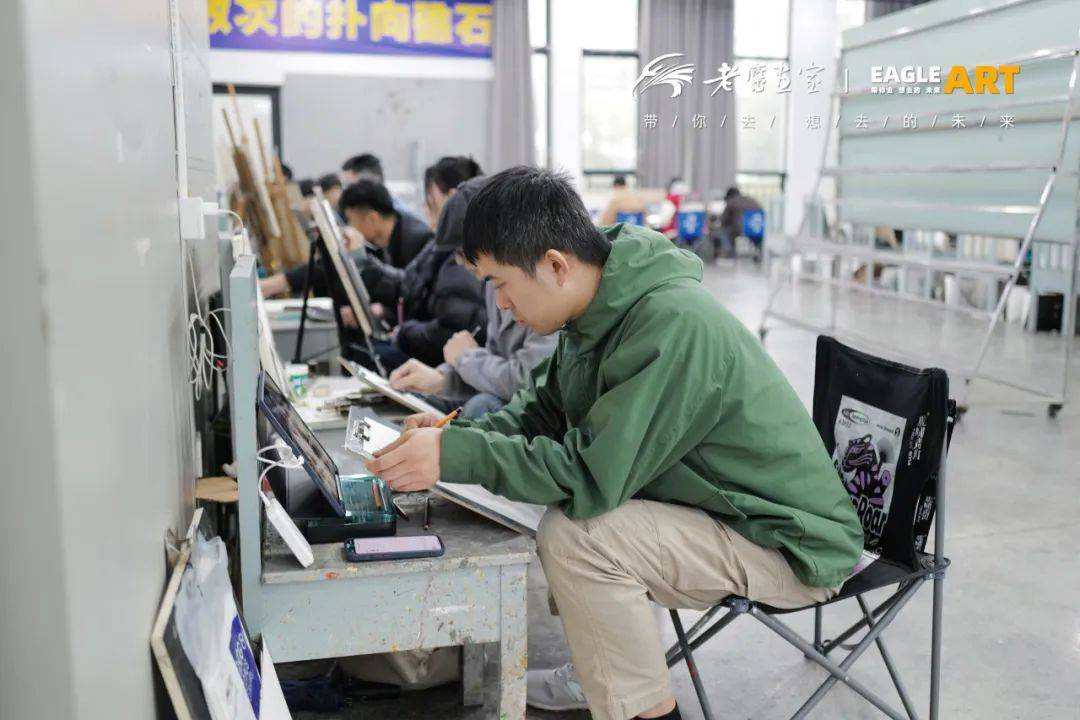 老鹰画室2024年教师内训这是一次自我的挑战