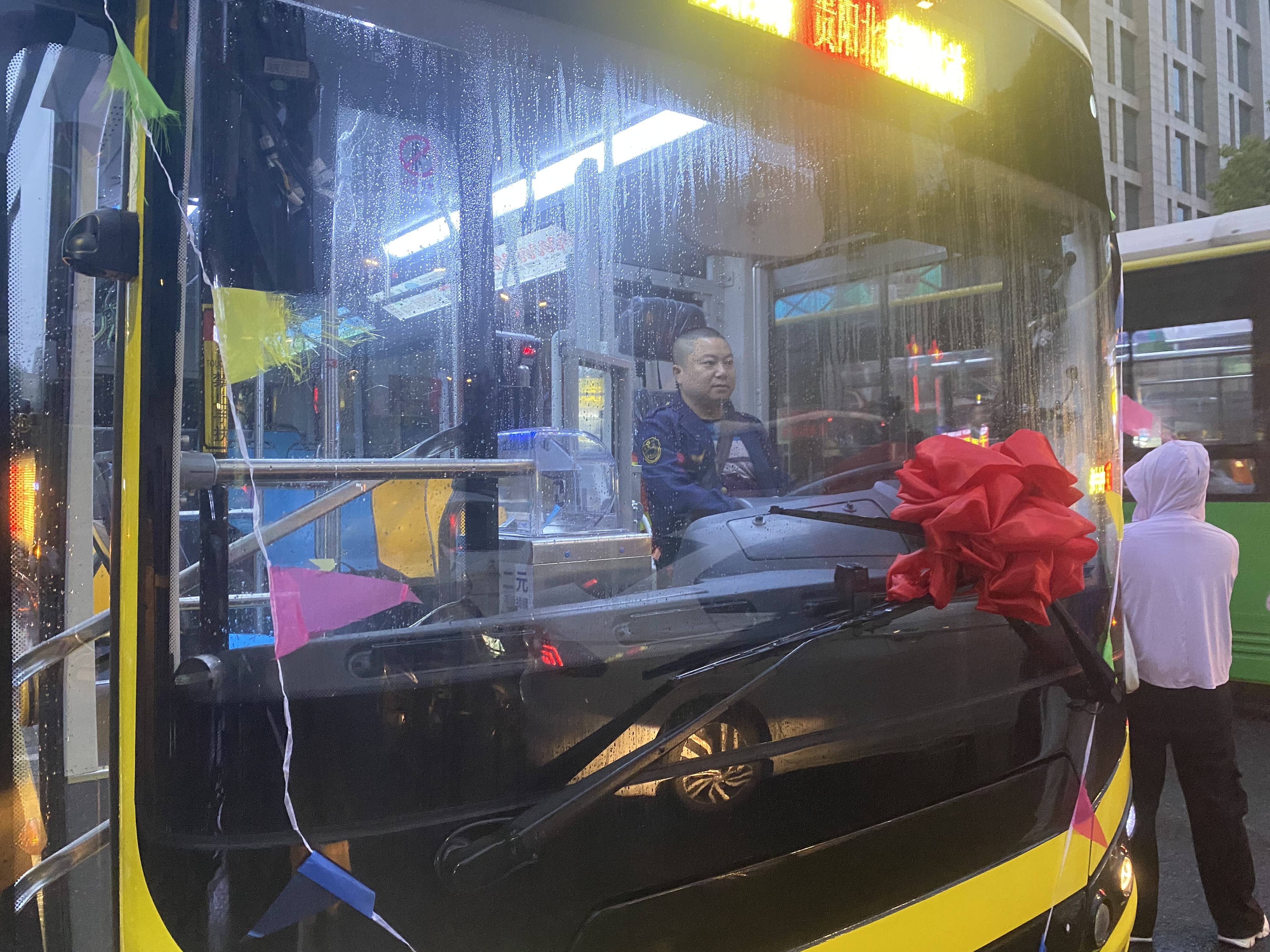 下一步贵阳公交快速公交运营分公司将持续以打造"开放型公交"为抓手