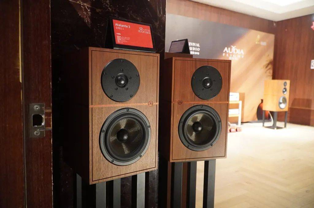 展会现场 | 672024 siav第31届上海国际高级hifi演示会(上)_音响