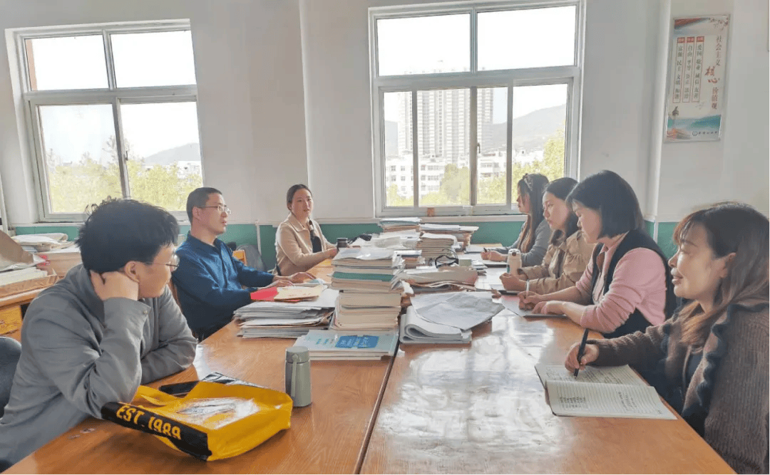 青年教师展芳华岗位练兵提技能平顶山市第四中学举行青年教师岗位大