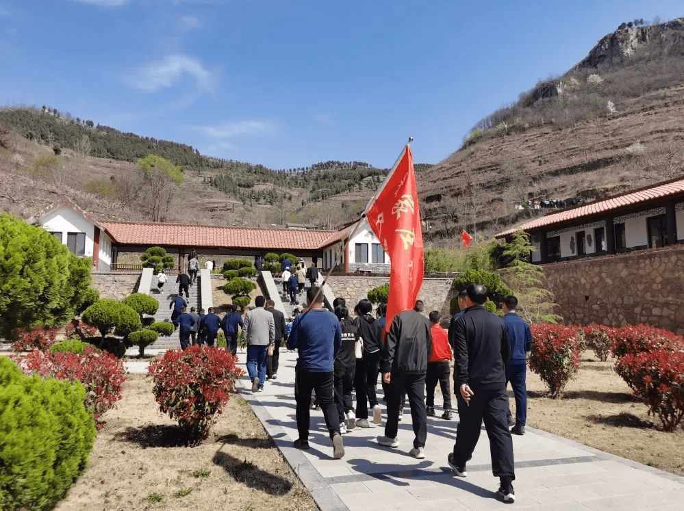 扩散4月13日蒙阴岱崮桃花节开幕登山赛美食节同步举行