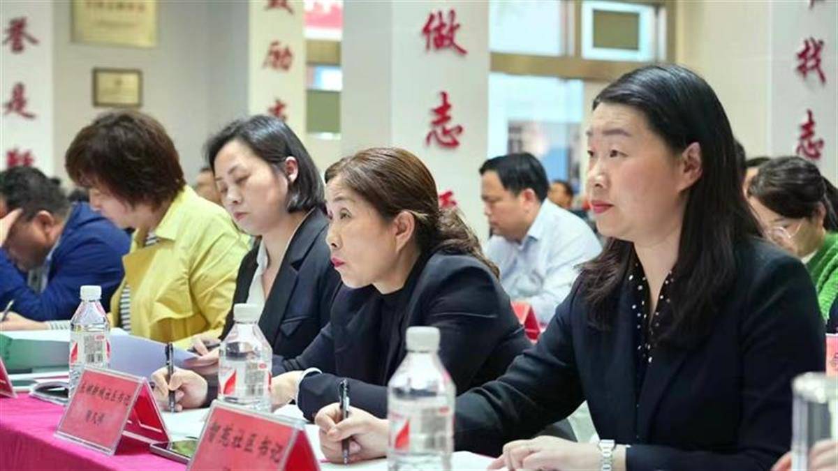 武汉109个社区无毒创建示范社区村达标71名社区书记交流经验