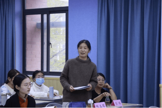 福州市语文学科带头人陈玉琴老师高度评价了本次课程,她表示,钟俏丽