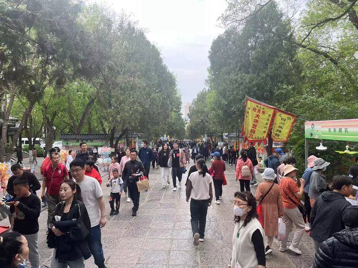 千佛山三月三民俗文化庙会落幕