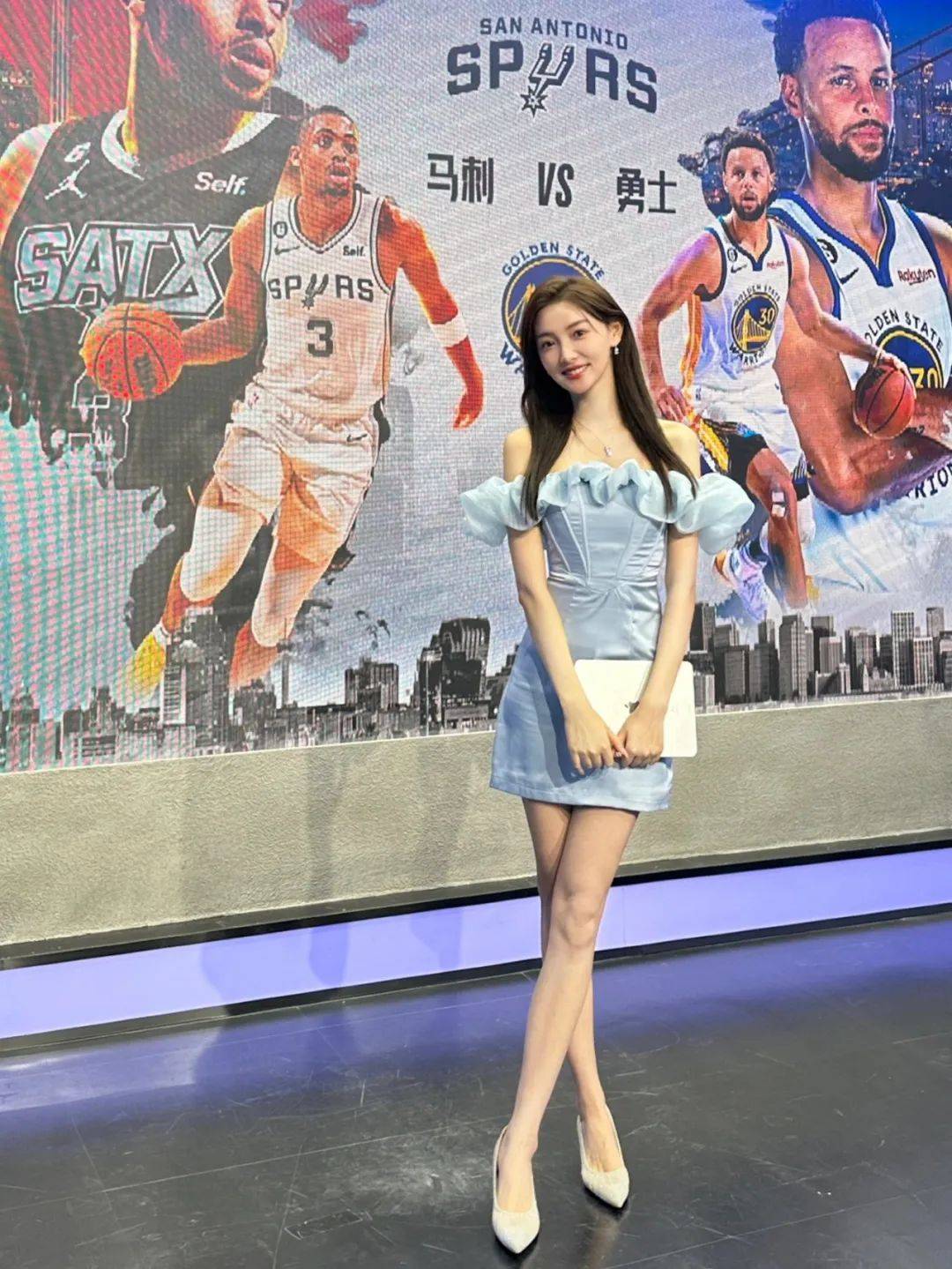 nba最美女主播!这颜值绝杀了