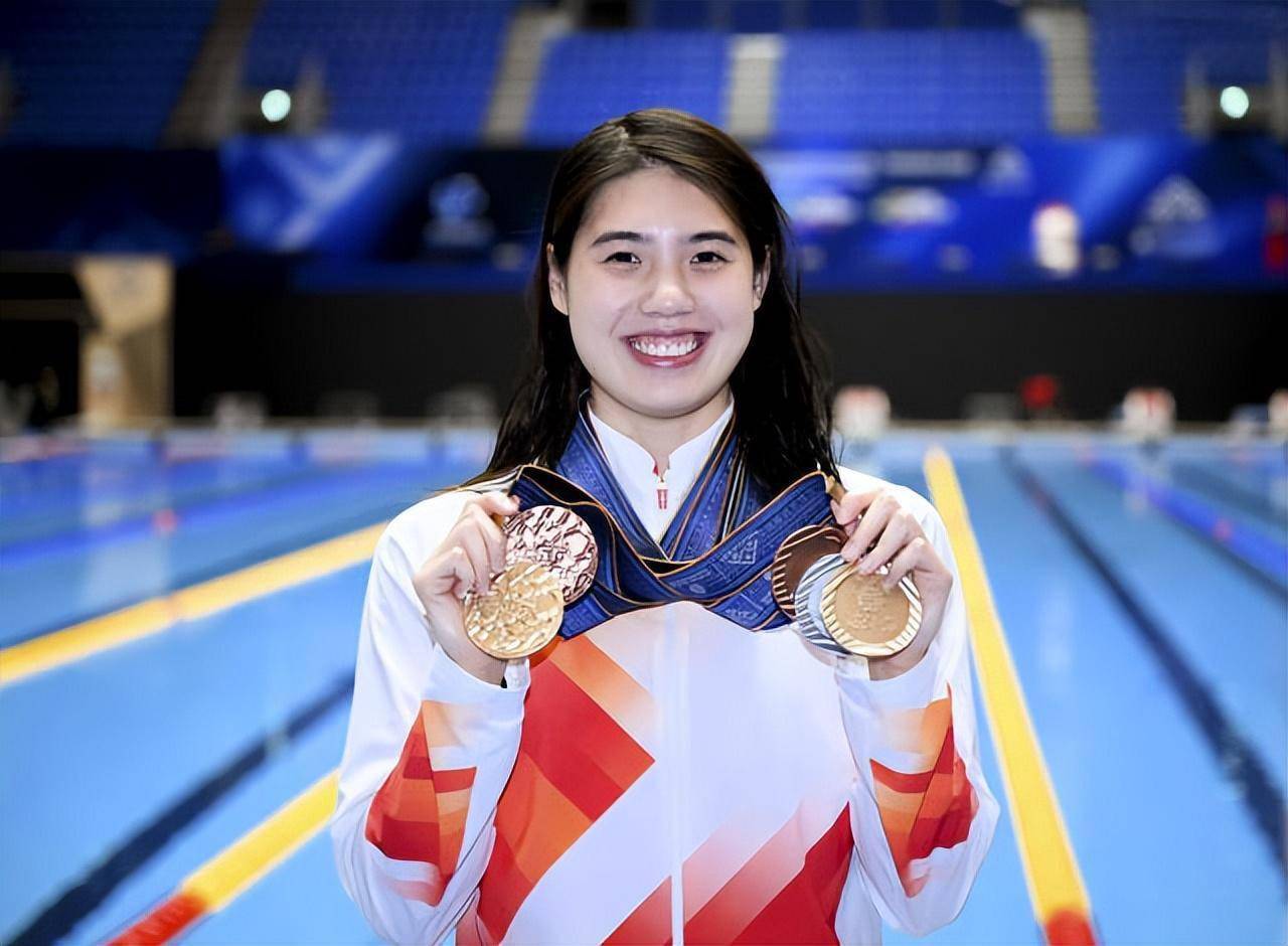 央视感动中国出炉却惨遭网友集体不买账十个人没一个感动我