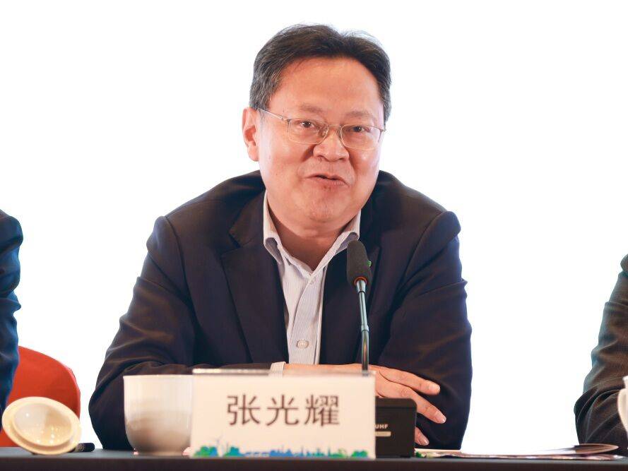 张光耀part 01党委书记,厂总经理上海电气电站集团4月11日,以"高效