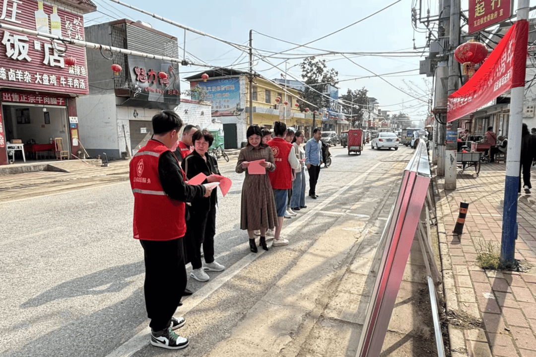南阳市各级团组织开展国家安全青春挺膺主题团日活动
