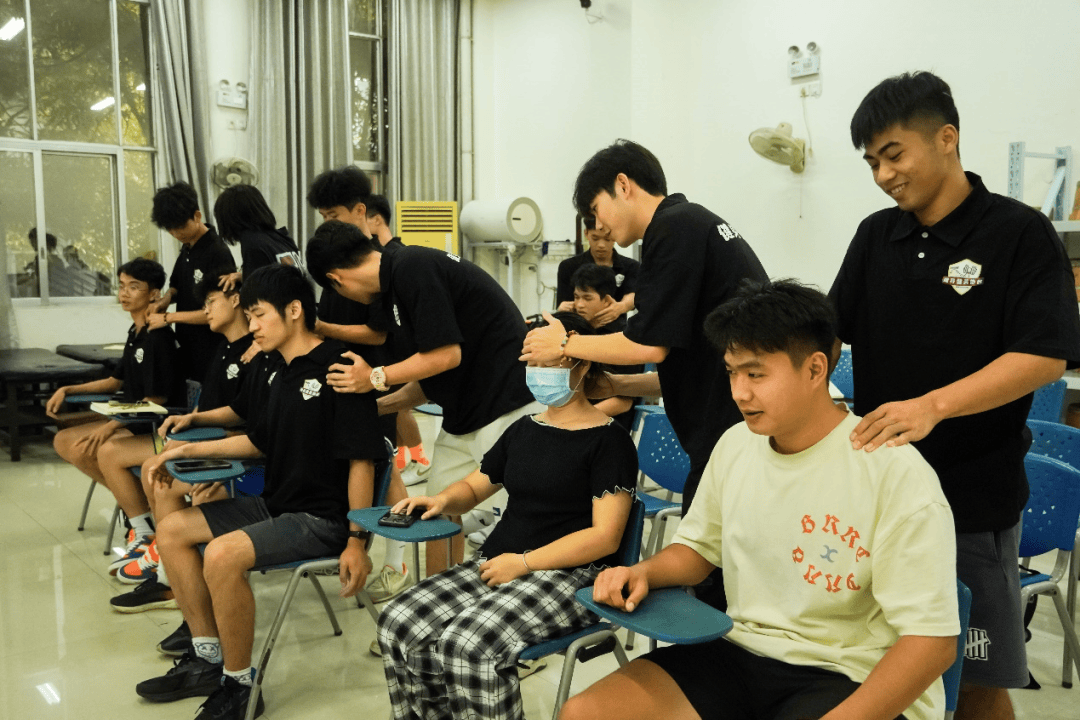 传承五常南职行动看南职义起来