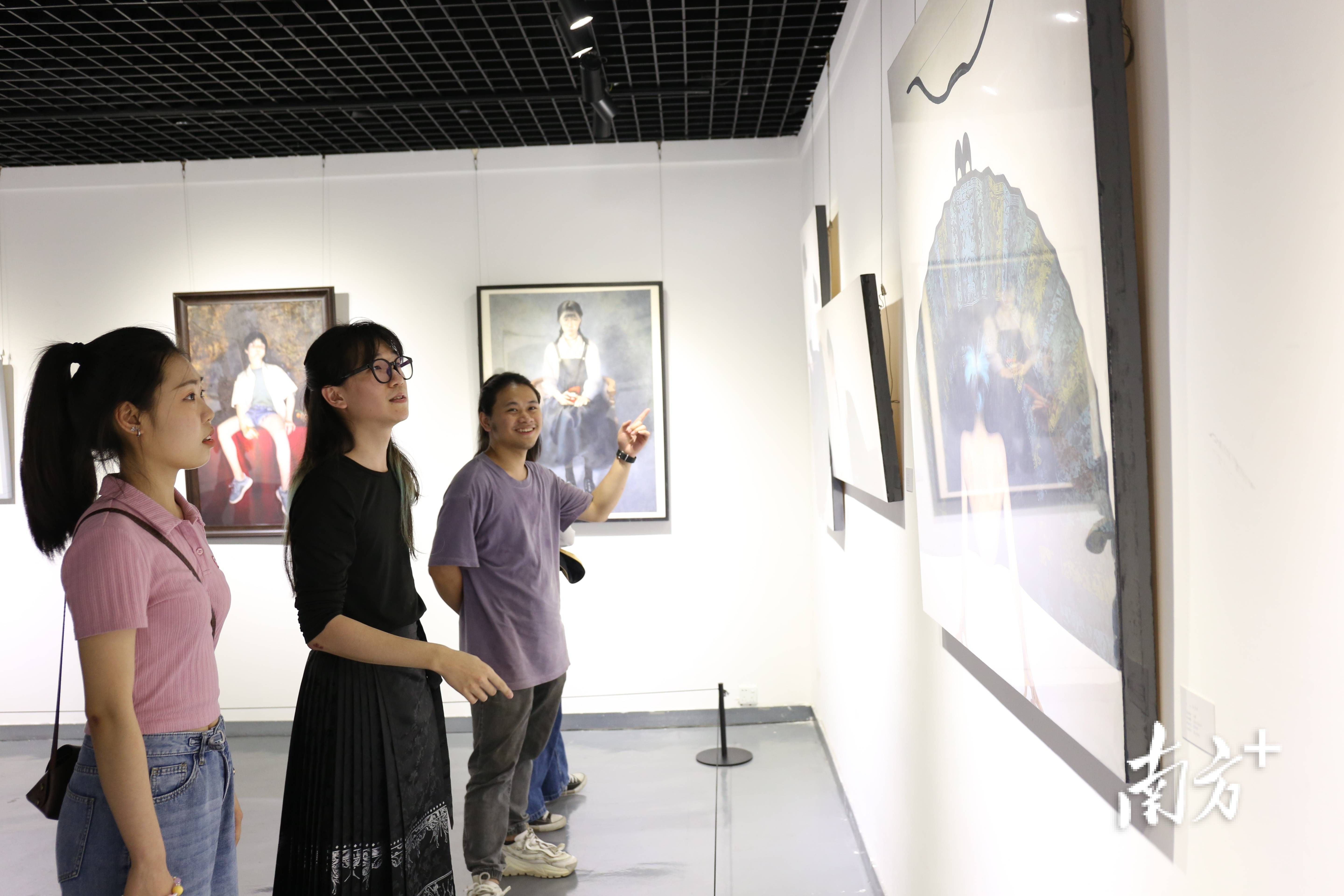古村迎新展!快来黄连画家艺术村看广美教授刘凯师生作品