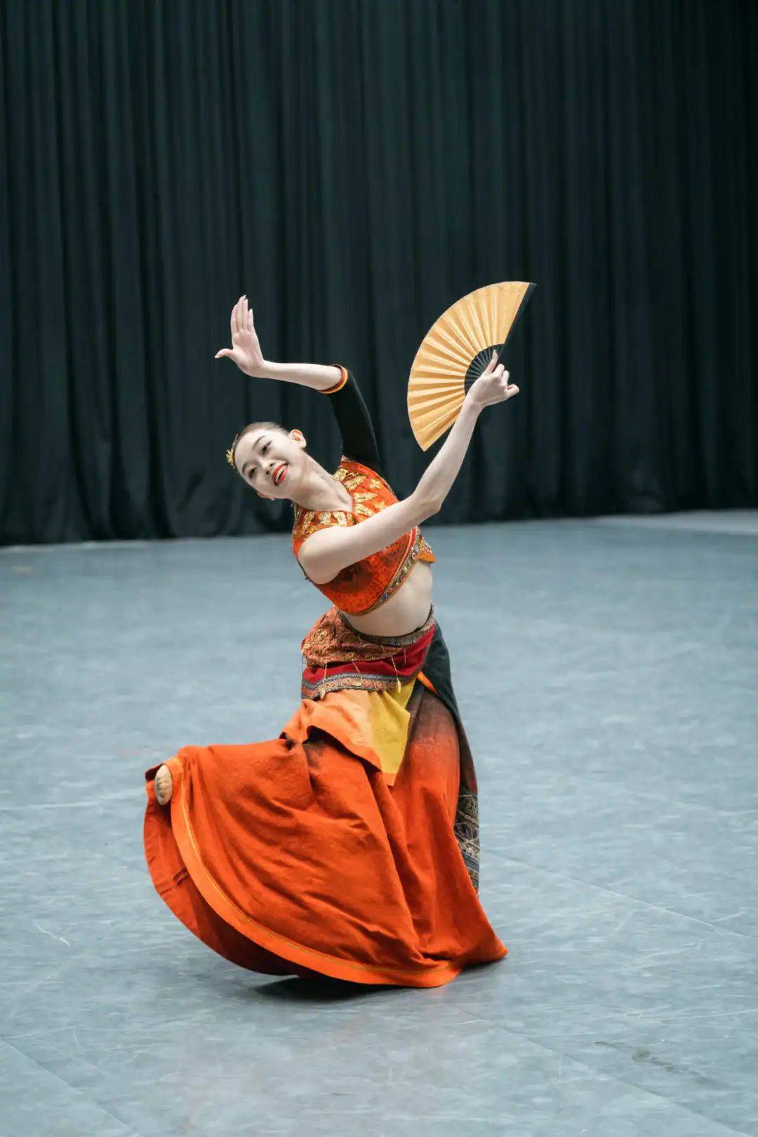 2024年深圳歌舞剧院舞剧团年度业务考核_独舞_实习_组合