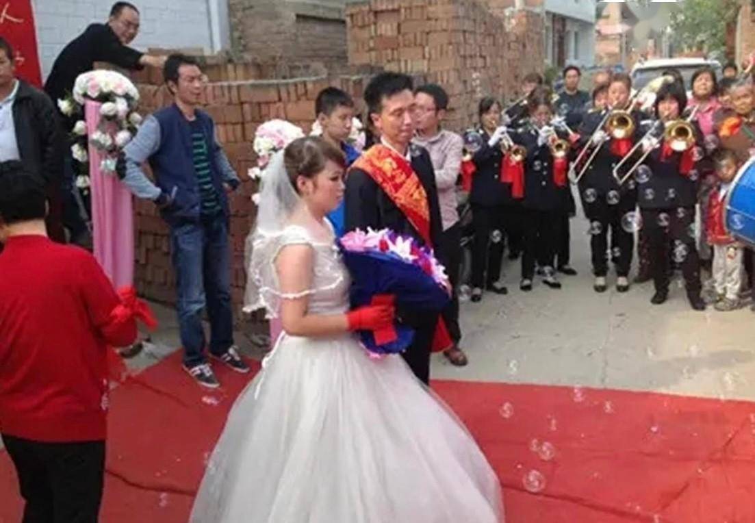 梁柳波_奶奶_陈家人