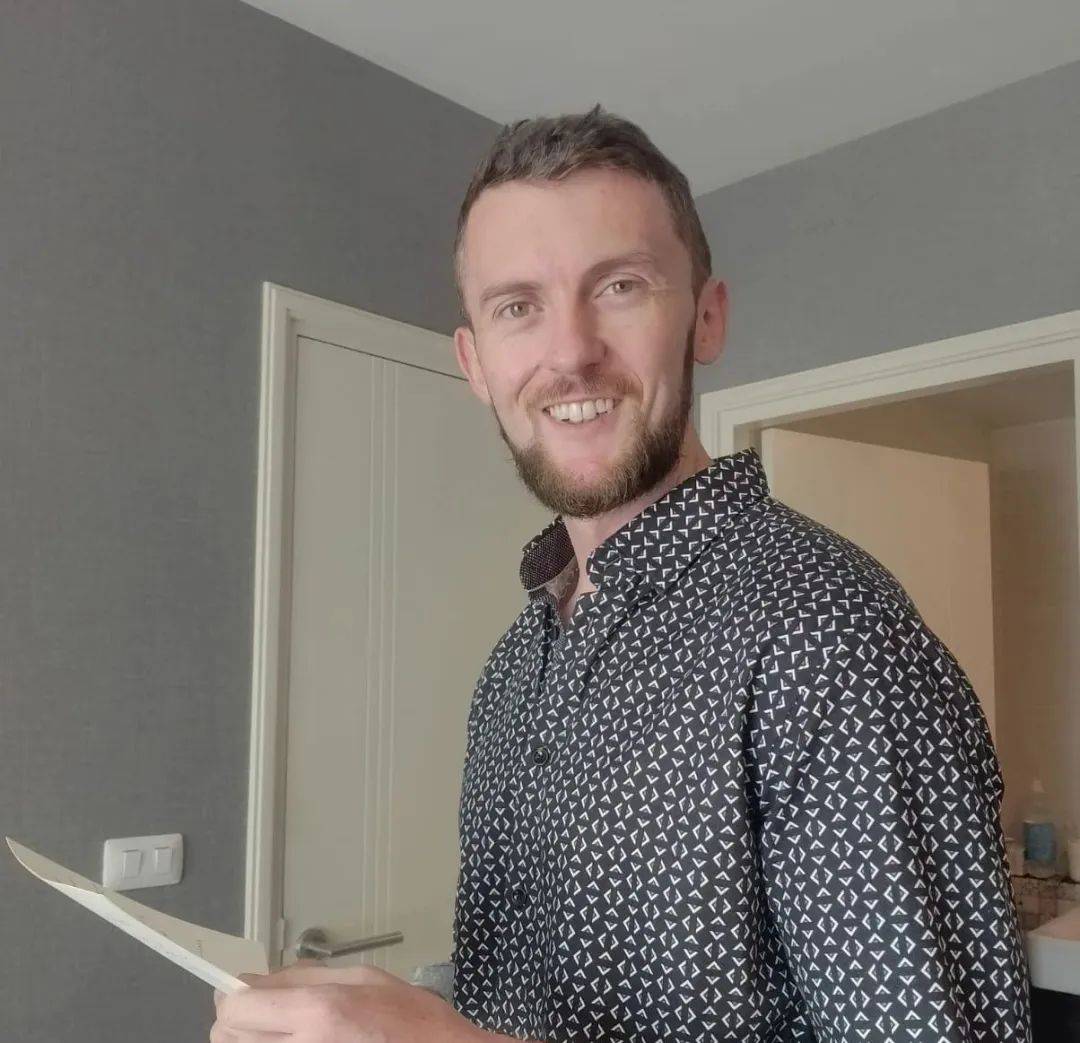 曾在上海最牛中学教书他说如果能回到过去真想把这门课教给自己