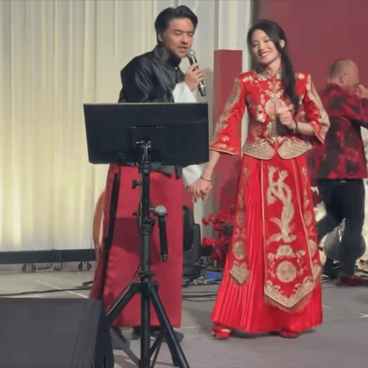 8周年补办中式婚宴,甜蜜亲吻相互表白,众星见证_林熙蕾_林心如_宾客