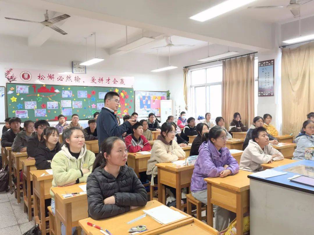 法润青春,护航成长丨十佳法治副校长——张家港市司法局乐余司法所