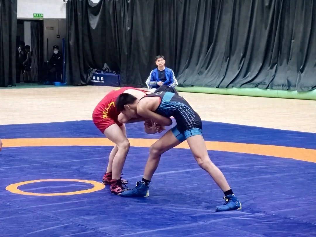 2024年北京市青少年摔跤冠军赛举行 600余人参赛