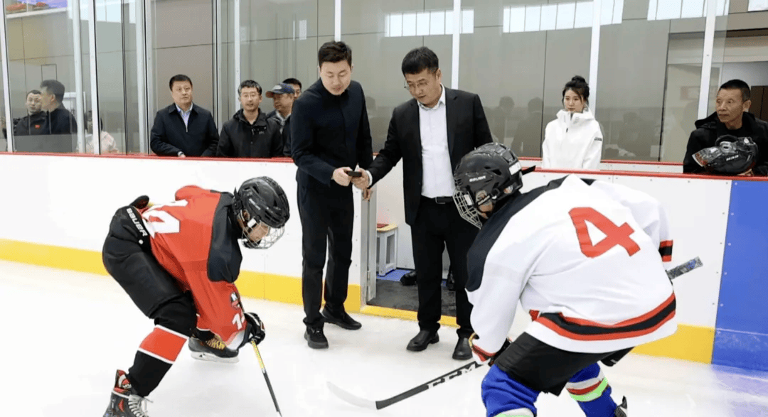 【喜迎亚冬盛会】"奔跑吧·少年"2024年佳木斯市青少年冰球赛激情开赛