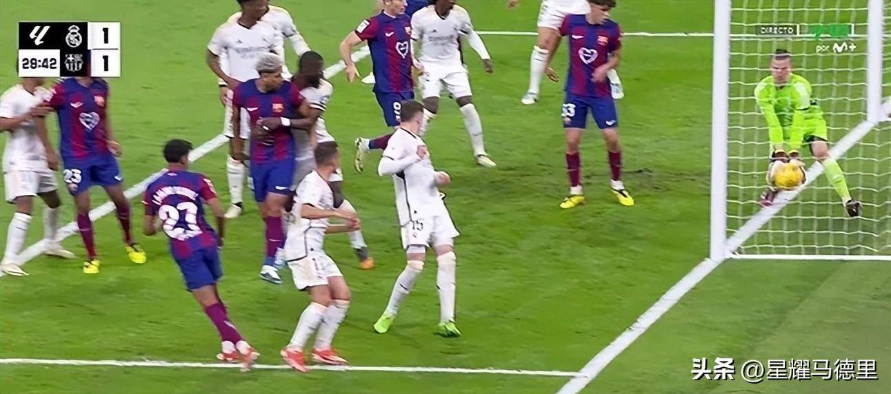 巴萨遭门线悬案!哈维直言"极其不公",门神怒斥:足球界的耻辱