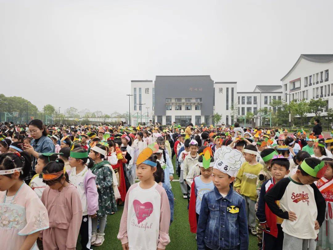 校园风采97丨鹿鸣小学:阅草木人间 创无限可能