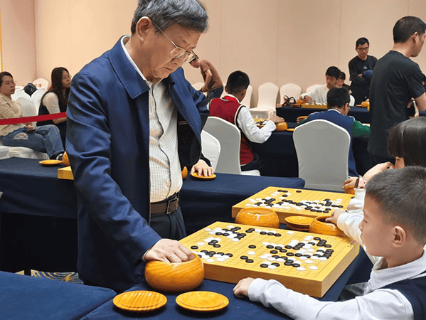 博弈竞风流 "棋"乐也无穷!第26届全国名仕教授围棋赛在平举行