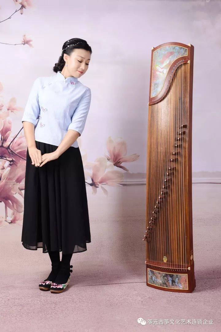 【筝演奏】筝元校长mv独奏《渡红尘》_古筝_教学_中国