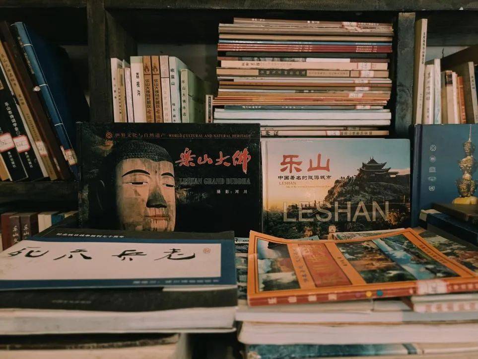 世界读书日,乐山这些高颜值书屋值得你打卡