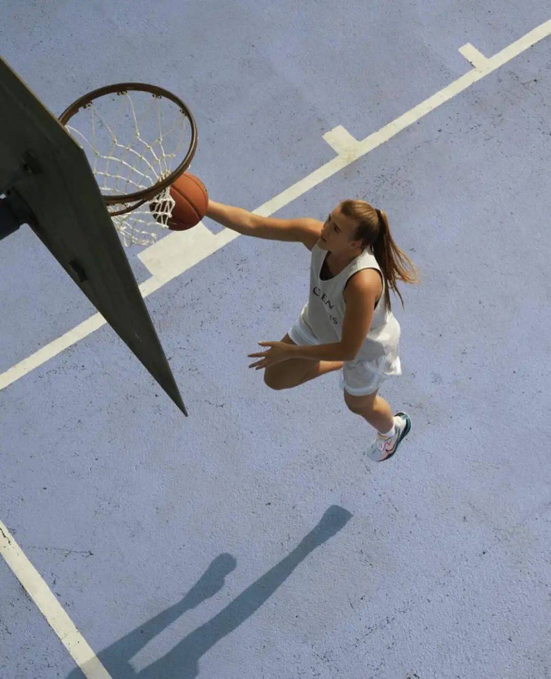 乱了!新时代到来!签名鞋市场格局大变.