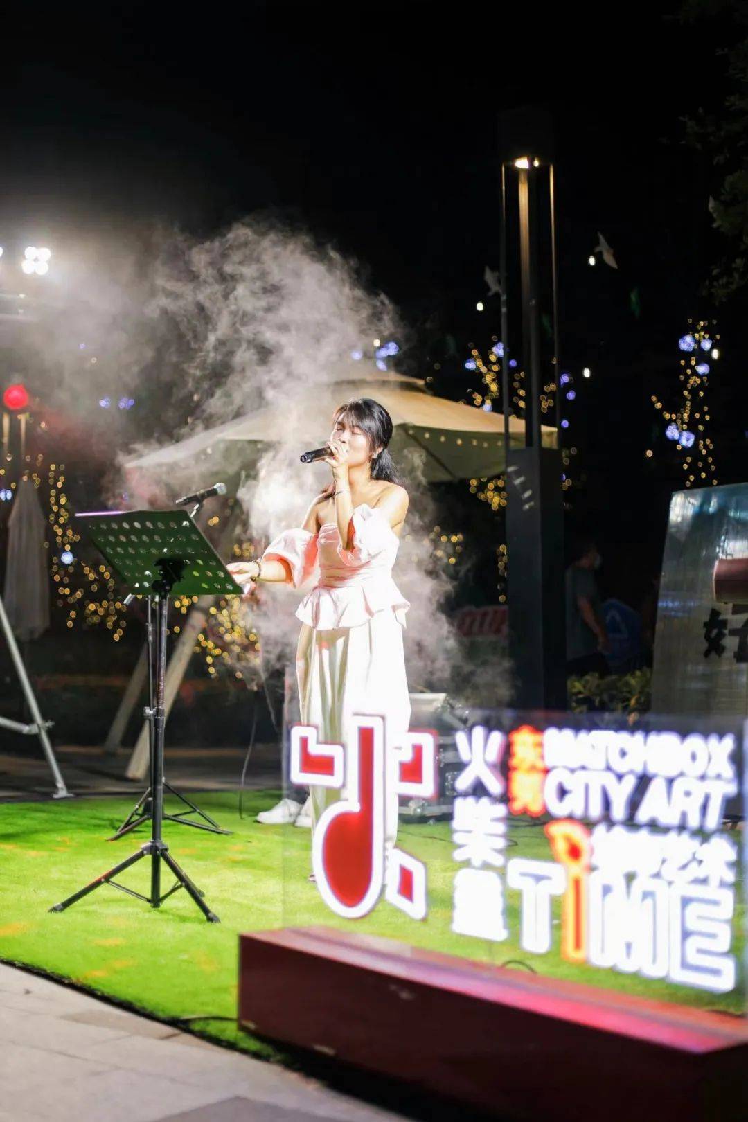 今晚开赛!"青春到站 唱响松湖"乐队大赛初赛火热进行中