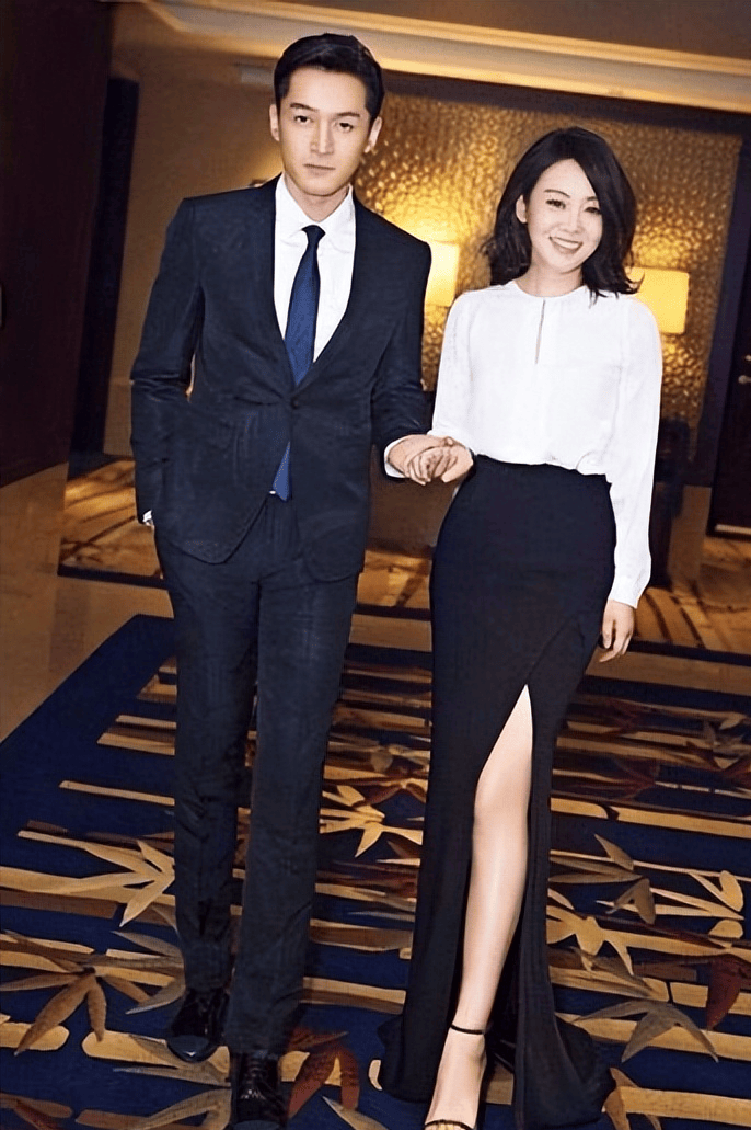 "迷糊女神"闫妮:离婚后3次"老牛吃嫩草",53岁为何不再婚?