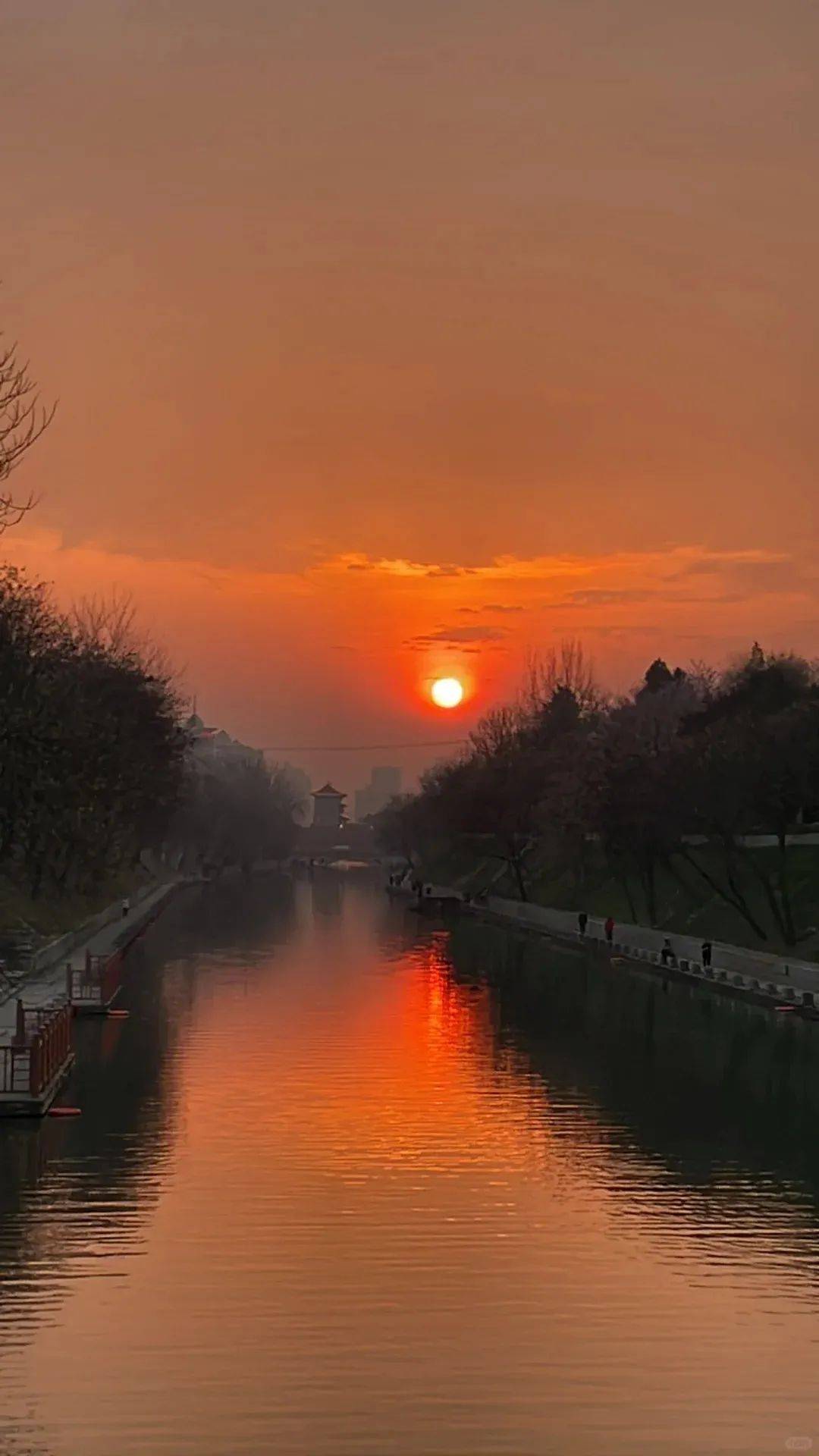 快来西安城墙寻找属于你的绝美落日!