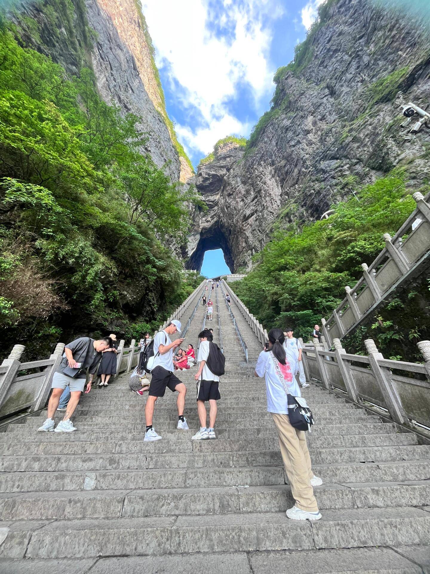 张家界游客照图片