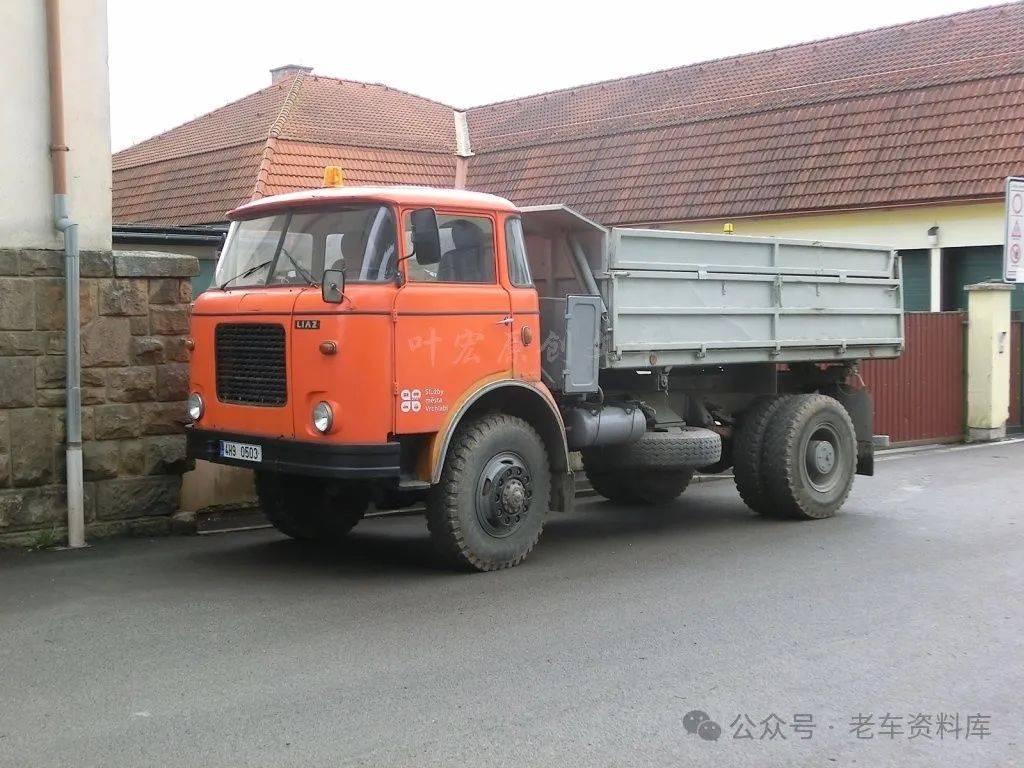 上世纪80年代中国进口的斯柯达706mt卡车