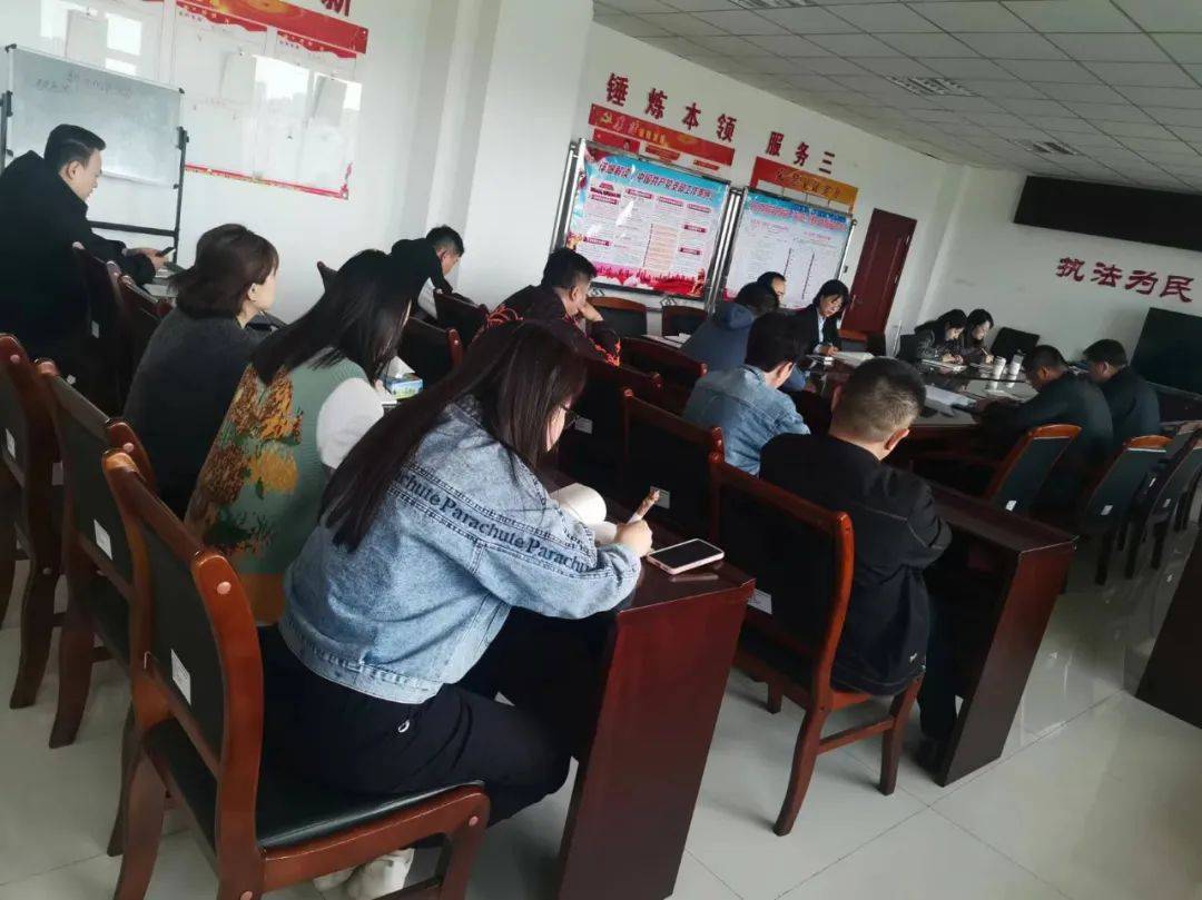 保密为先,防泄为要——银川市生态环境局西夏分局召开保密工作学习会