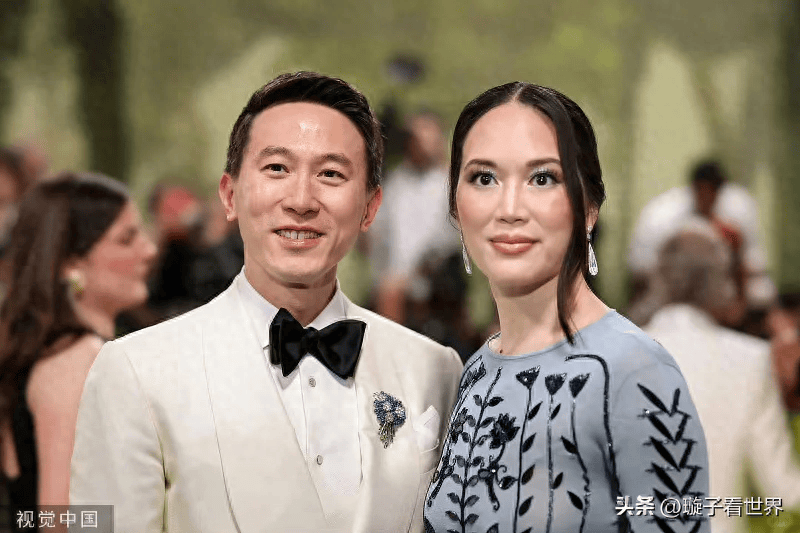 周受资和太太高伟宴,精英中产阶级男配家族企业大小姐,般配_Vivian_女性_成长