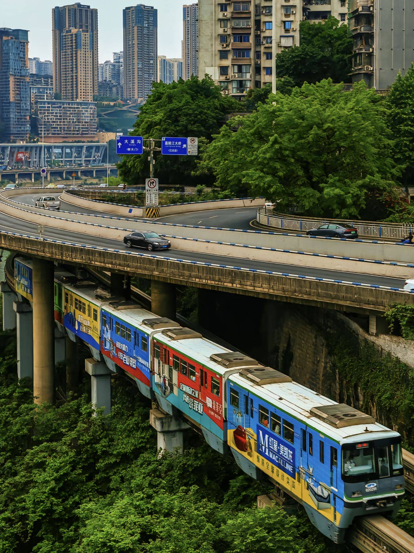 重庆自驾游停车方便么 ,拒绝踩坑,避雷!