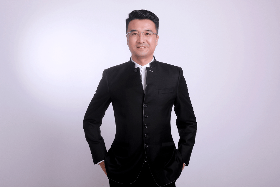 程锃主任播音员南通广播电视台主持人南通市朗诵学会秘书长小曹南通