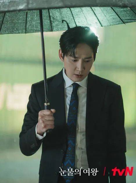 韩剧,爱情与死亡_金秀贤_女王_眼泪