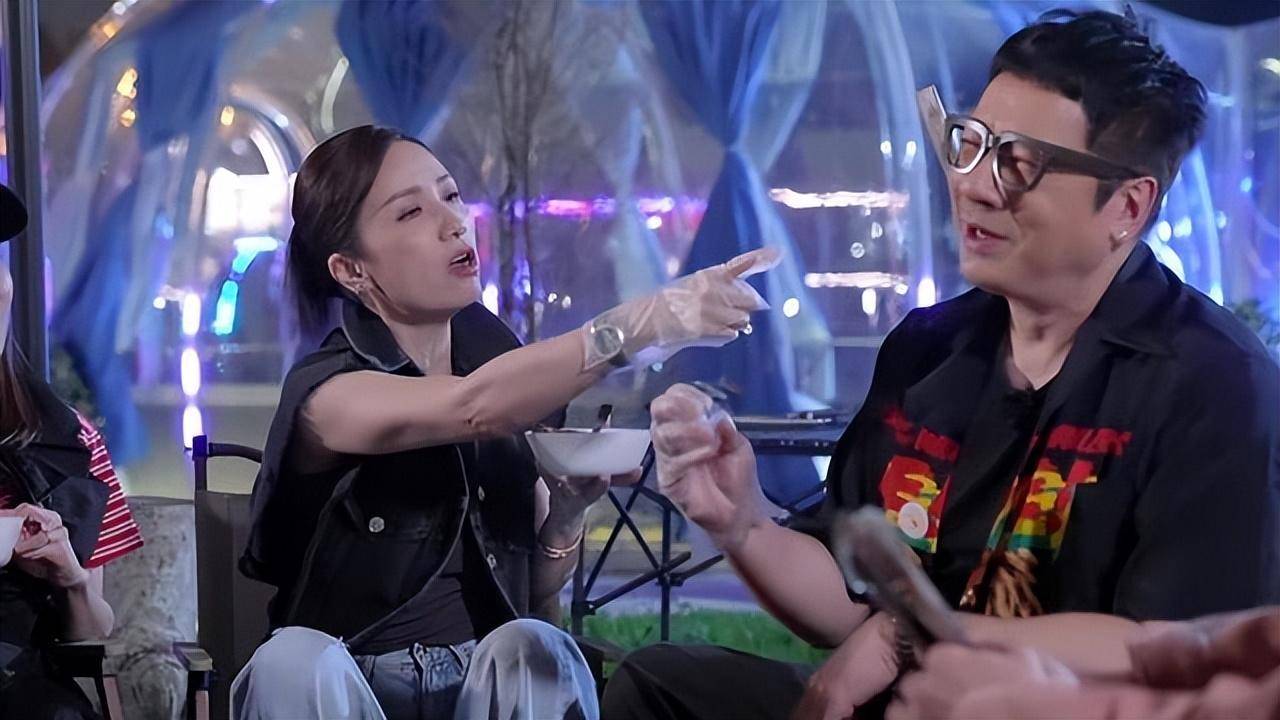 男方无悔演风月片,曾是西门庆专业户_胡蓓蔚_观众_老公