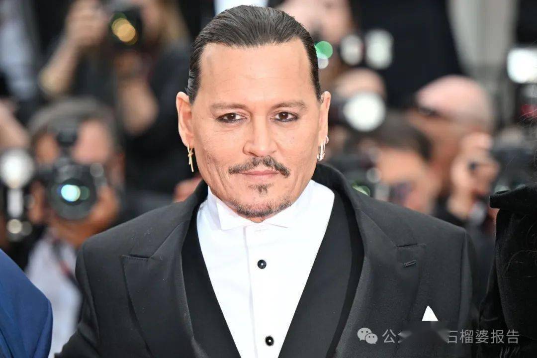 换做是女明星,做其中任何一件事情,猜猜她们这辈子还能翻身吗?