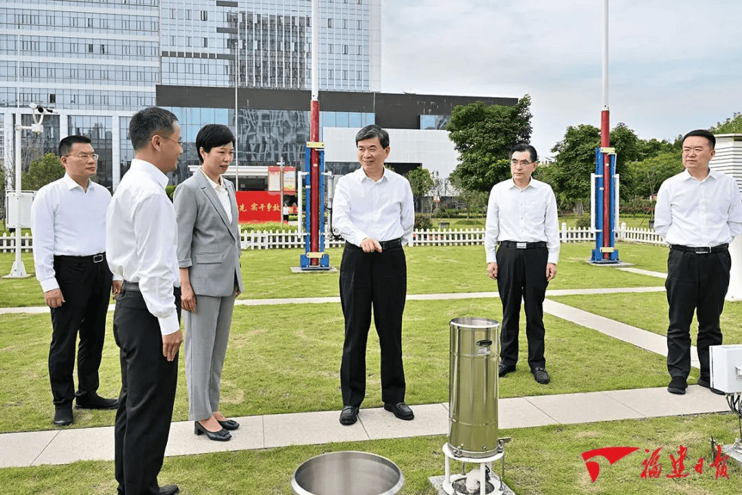 周祖翼赵龙分赴省气象局省应急指挥中心调研_工作_服务_发展