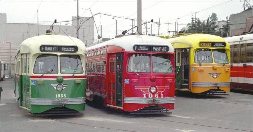 美国港口城市旧金山的传统有轨电车