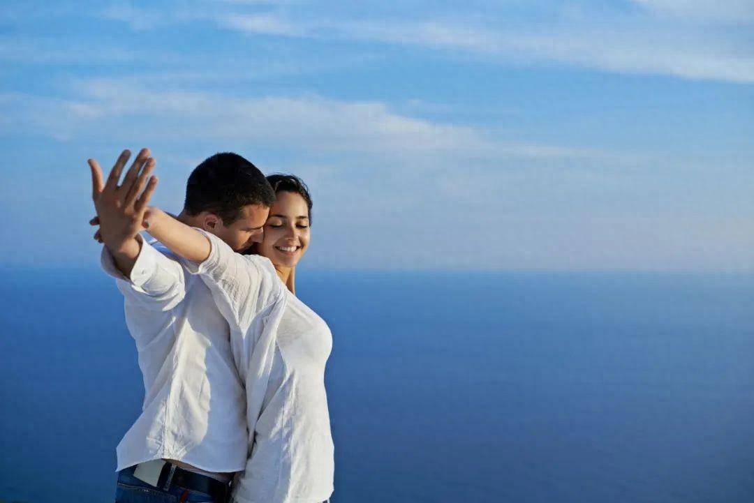 “婚姻枯燥乏味、缺乏乐趣”的中年夫妻，强烈建议多做这3件事_孩子_父母_林依晨