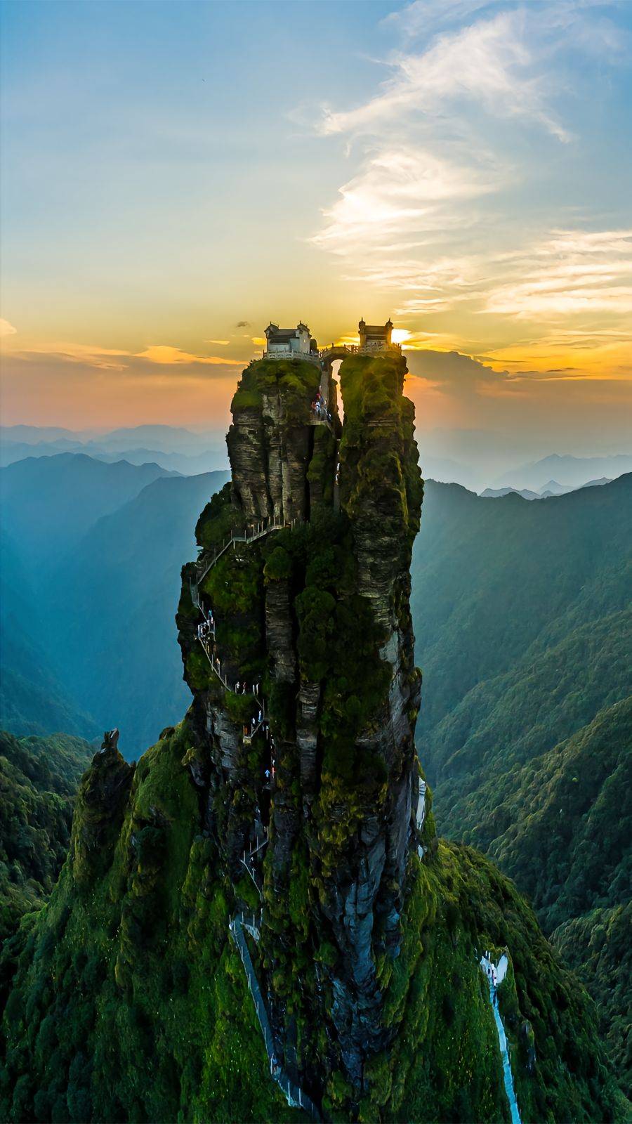 雅安至贵州旅游报团价格,团费多少 ,准备出游的朋友必看攻略!