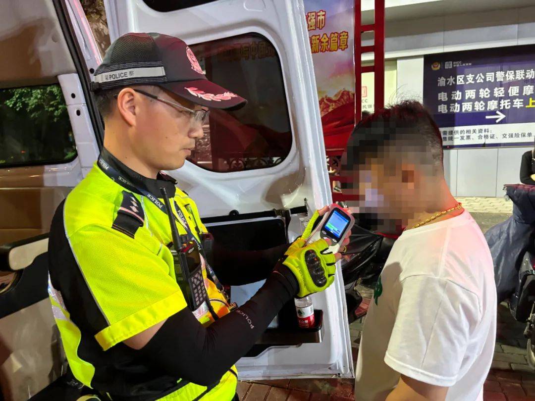 时间:2024年5月10日地点:仙来西大道当事人:肖勇所持驾驶证:b2所驾驶