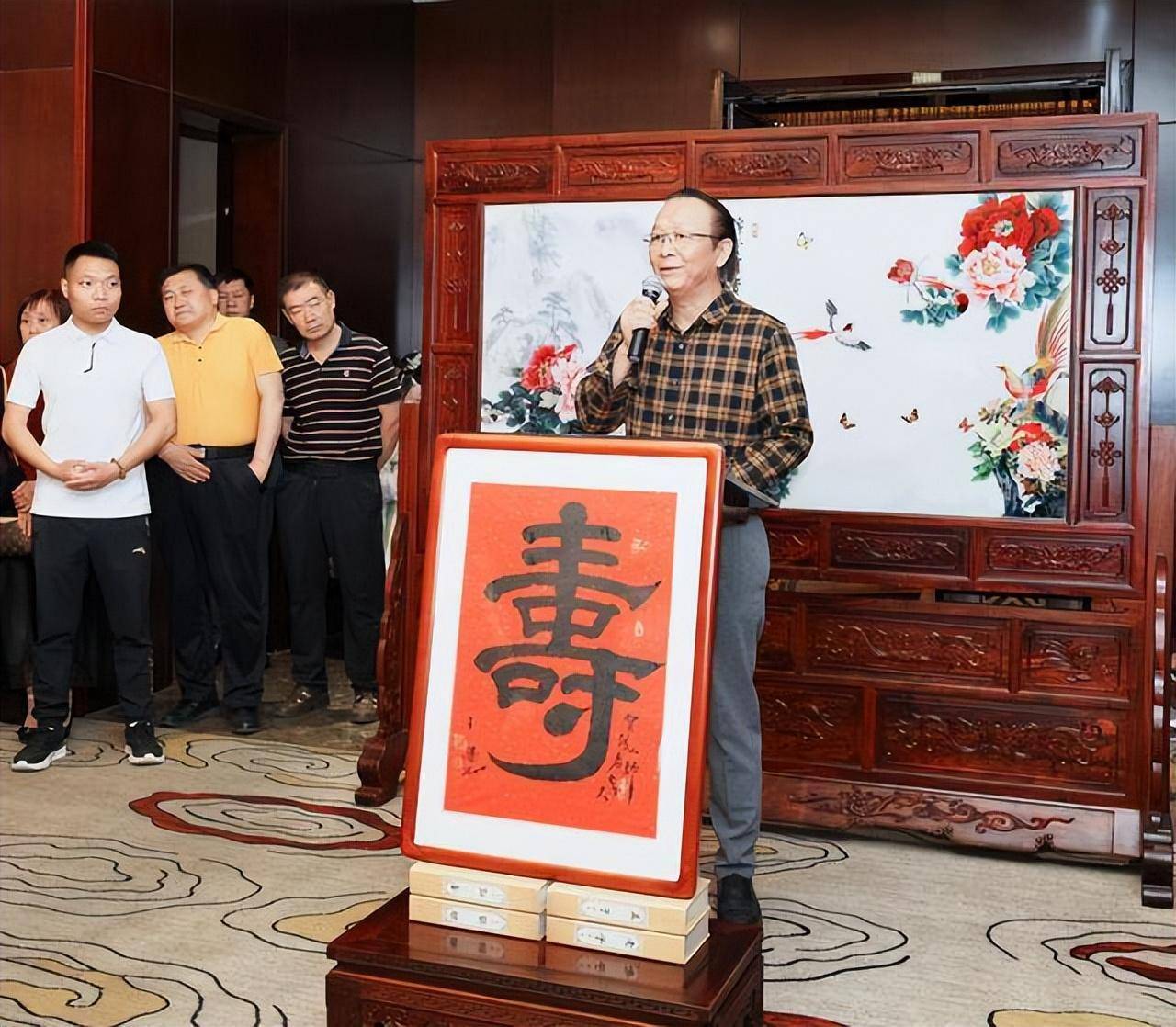 安商智库承办当代著名书法家张山70寿辰暨师生作品展